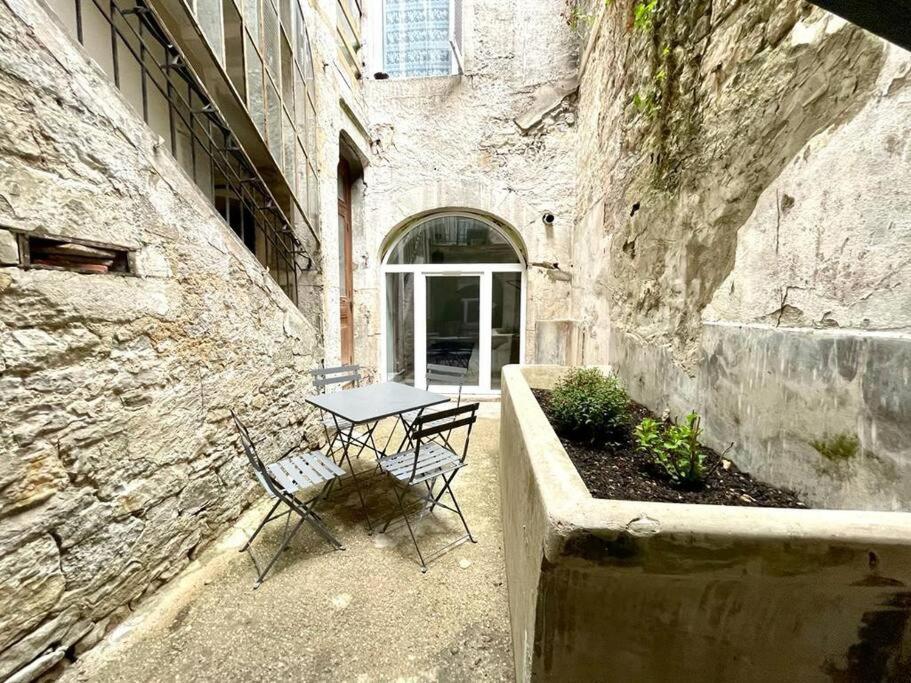 Le Patio - Renove Et Proche Lac Nantua Buitenkant foto